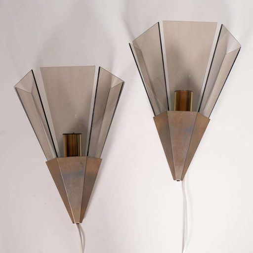 Brutalist set of wall lights Cosack, smoked glass & brass scones