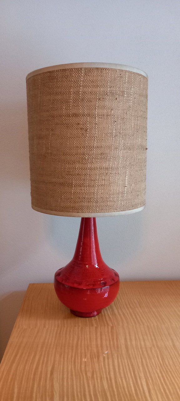 Lampada da tavolo vintage in ceramica con paralume coordinato
