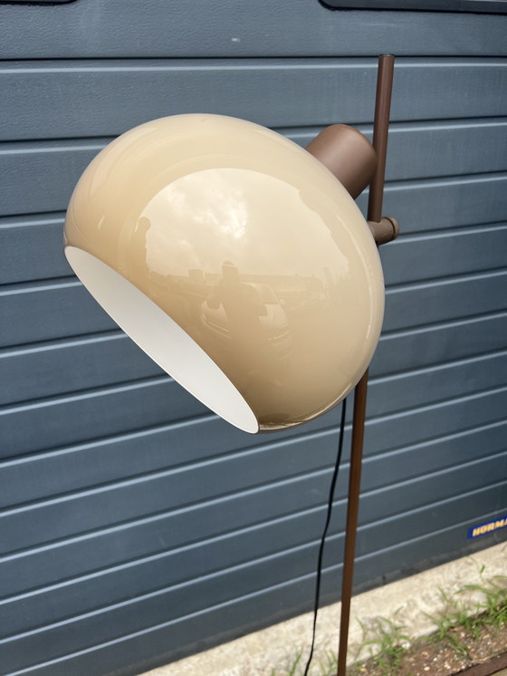 Image 1 of Vintage standing lamp