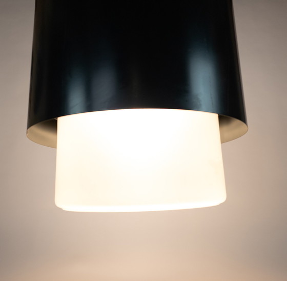 Image 1 of Philips - Louis Kalff - Série NX - Lampe suspendue XL - métal - verre satiné - années 60