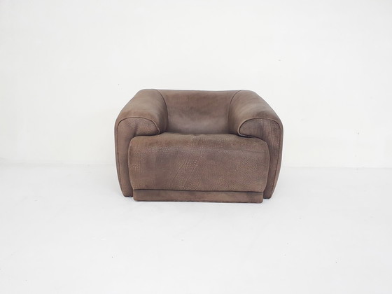 Image 1 of Buffalo leather brown armchair