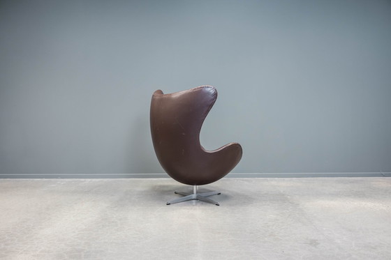 Image 1 of Fritz Hansen Egg chair by Arne Jacobsen