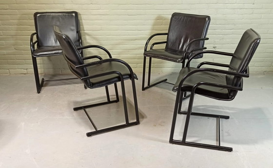 Image 1 of 4 sillas de comedor posmodernas