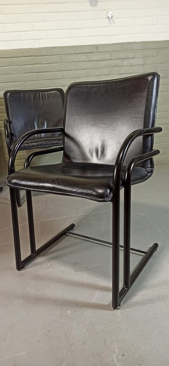 Image 1 of 4 sillas de comedor posmodernas