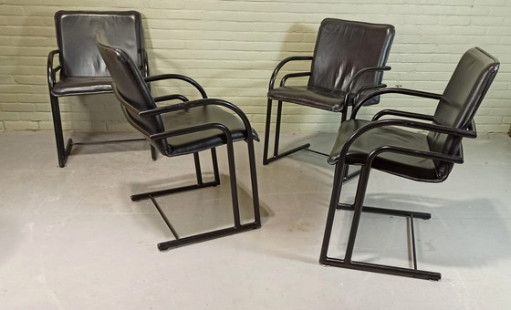 Image 1 of 4 sillas de comedor posmodernas