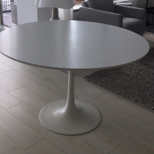 Knoll Eero Saarinen Eettafel Rond