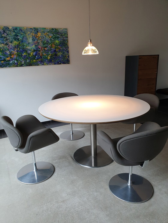 Image 1 of Metaform Dining room table Orfis