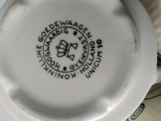 Image 1 of Royal Goedewaagen Holland 3 Vintage Heads