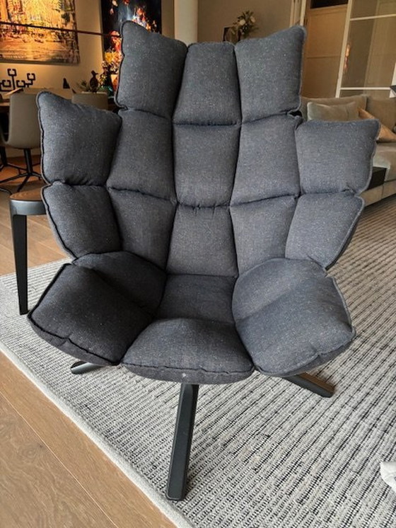 Image 1 of 2X Italia Husk H3G Lounge Chair Swivel