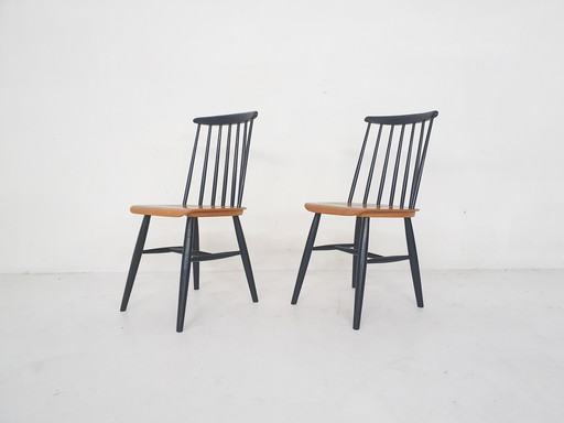 Set of two spindle back chairs, The Netherlands 1960's