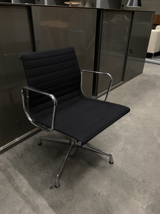 Image 1 of 6x Vitra Eames conference chair black hopsak swivel