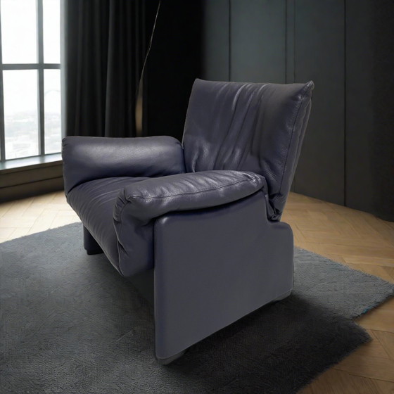 Image 1 of Cassina Palmaria Leather Armchair design Vico Magistretti