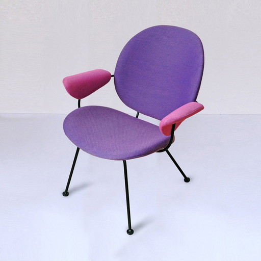 Kembo chair 302