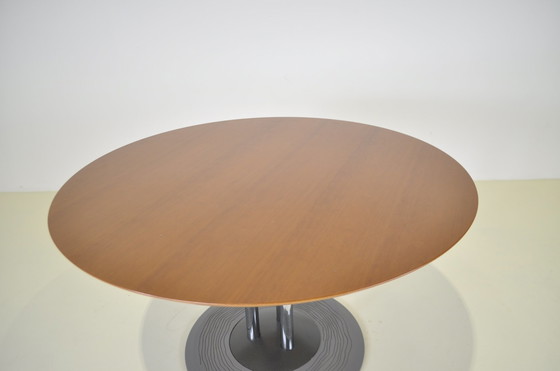 Image 1 of Leolux dining table