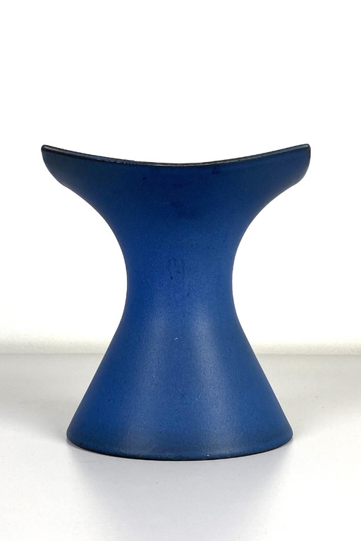 Cor Unum vase