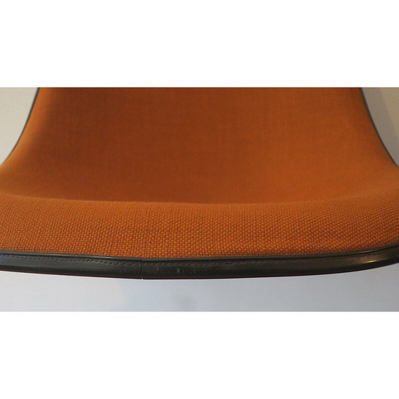 Image 1 of Vintage fiberglass and hopsack chairs by Charles and Ray Eames for Herman Miller, 1970