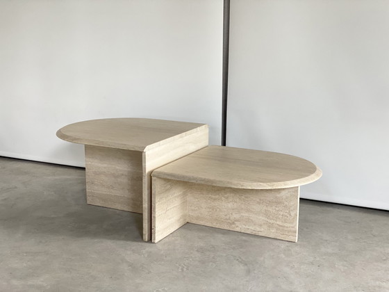 Image 1 of Table basse en travertin