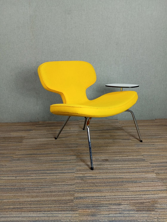 Image 1 of 1X Artifort Libel armchair