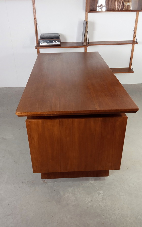 Image 1 of Bureau de design danois Moderne Mid Century