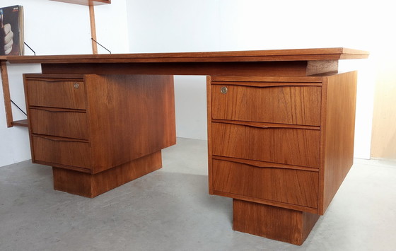 Image 1 of Bureau de design danois Moderne Mid Century