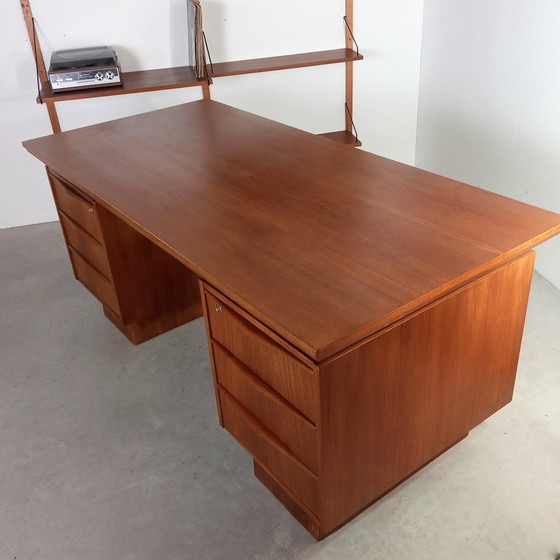 Image 1 of Bureau de design danois Moderne Mid Century