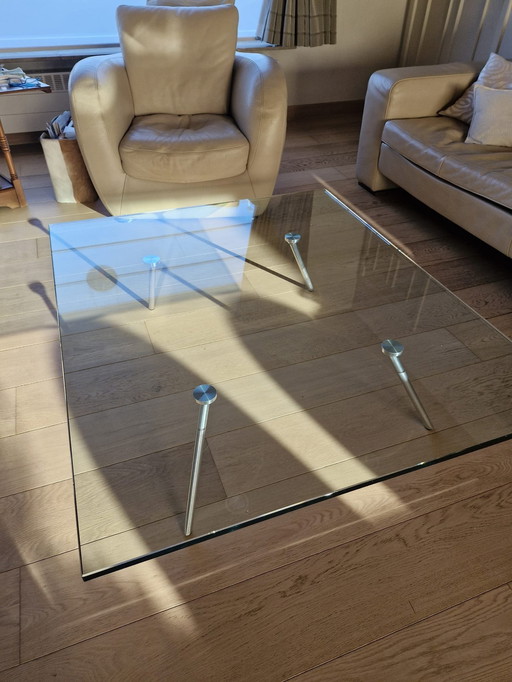 Beek Maupertuus Glass Coffee Table