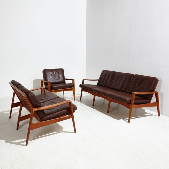 Image 1 of Danish vintage leather sofa by Arne Wahl Iversen for Komfort, 1950