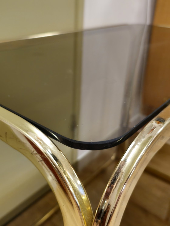 Image 1 of Tavolino laterale vintage, divisorio per stanza, mobiletto aperto in ottone 