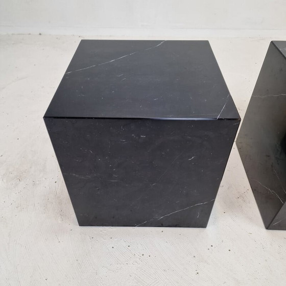Image 1 of Vintage side table in black marble, Italy 1980s