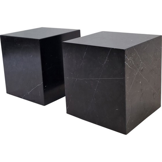 Image 1 of Vintage side table in black marble, Italy 1980s
