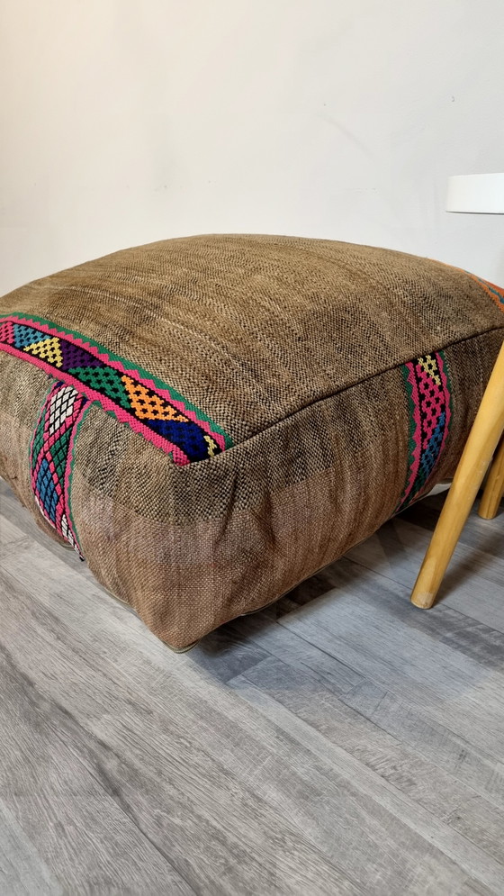 Image 1 of Pouf en berbère Kelim du Maroc