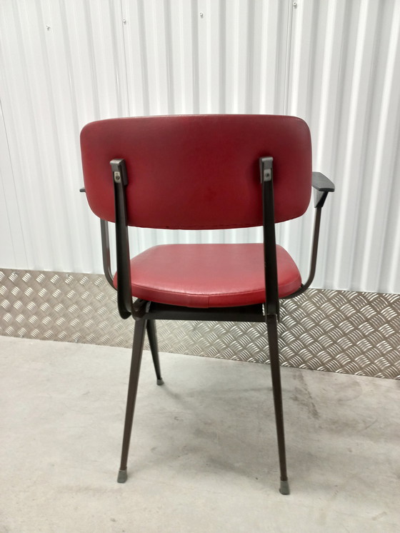 Image 1 of Ahrend 'Revolt' Friso Kramer chair