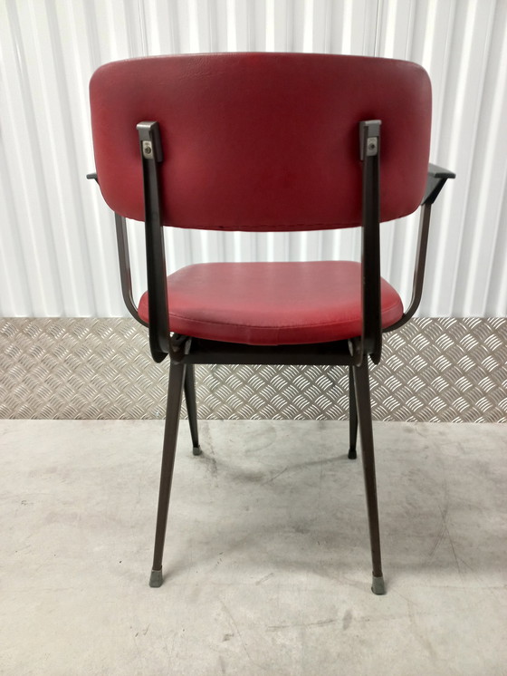 Image 1 of Ahrend 'Revolt' Friso Kramer chair