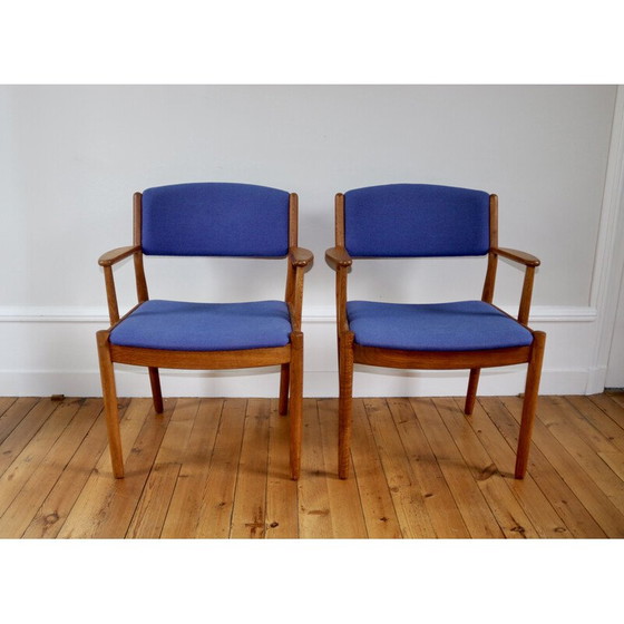 Image 1 of Pair of vintage model J72 armchairs in oak by Poul Volther, 1960