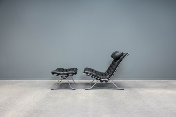 Image 1 of Chaise Ari+ hocker, 2x