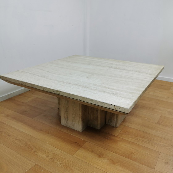 Image 1 of Table basse en travertin Mid Century