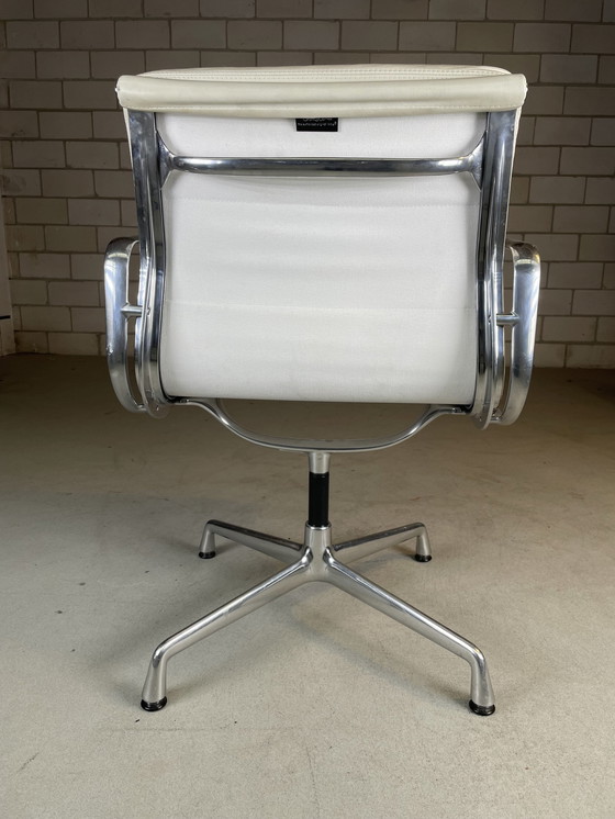 Image 1 of Vitra Eames Ea208 Softpad Meeting Chair