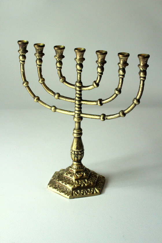 Image 1 of Menorah en laiton Chandelier à 7 branches