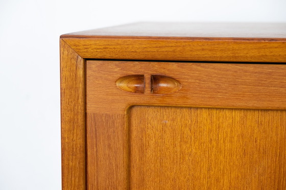 Image 1 of Cabinet danois en teck de H. W. Klein pour Bramin, 1960s