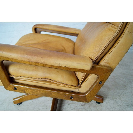 Image 1 of Sedia vintage "King Chair" di André Vandenbeuck per Strässle, anni '70 
