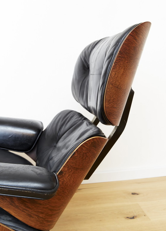 Image 1 of Charles & Ray Eames Lounge Chair & Ottoman For Herman Miller