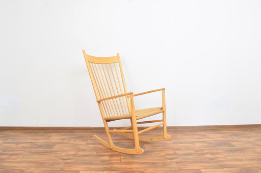 Mid-Century Rocking Chair By Hans Wegner For Frederica, 1970S.