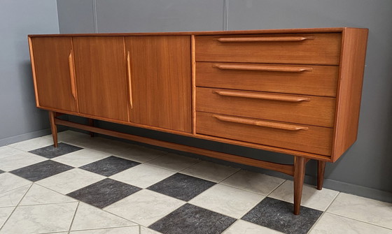 Image 1 of Buffet en teck par Heinrich Riestenpatt 1960 225cm de large