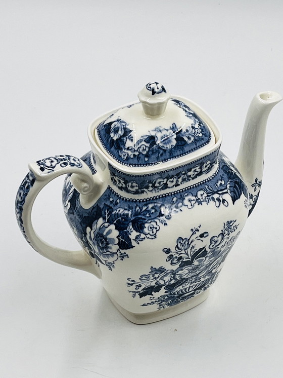 Image 1 of Royal Sphinx teapot