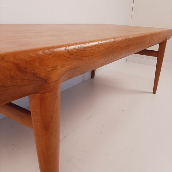 Image 1 of Table basse Mid Century