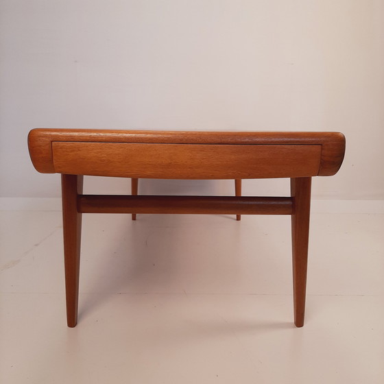 Image 1 of Table basse Mid Century