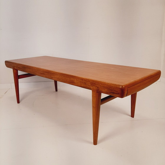 Image 1 of Table basse Mid Century