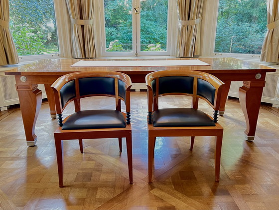 Image 1 of Large Giorgetti dining table + 8 chairs