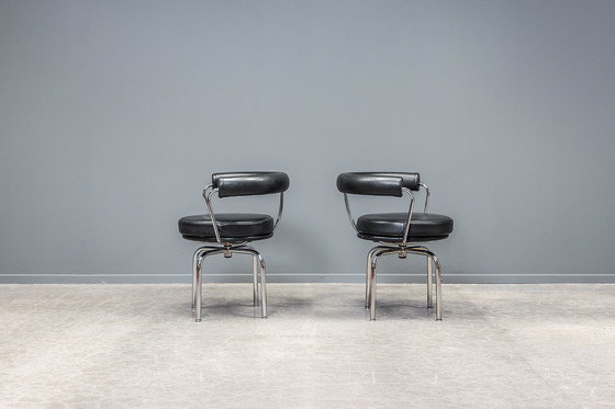 Image 1 of 2x Cassina LC7 chairs