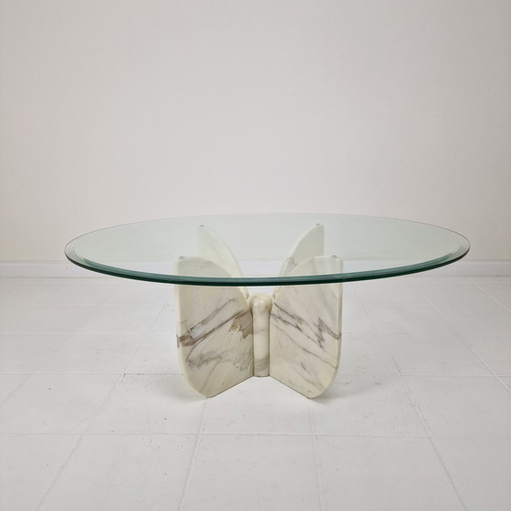 Image 1 of Italian "Flower" Coffee Table In Marble With Facet Cut Oval Plate, 1970S